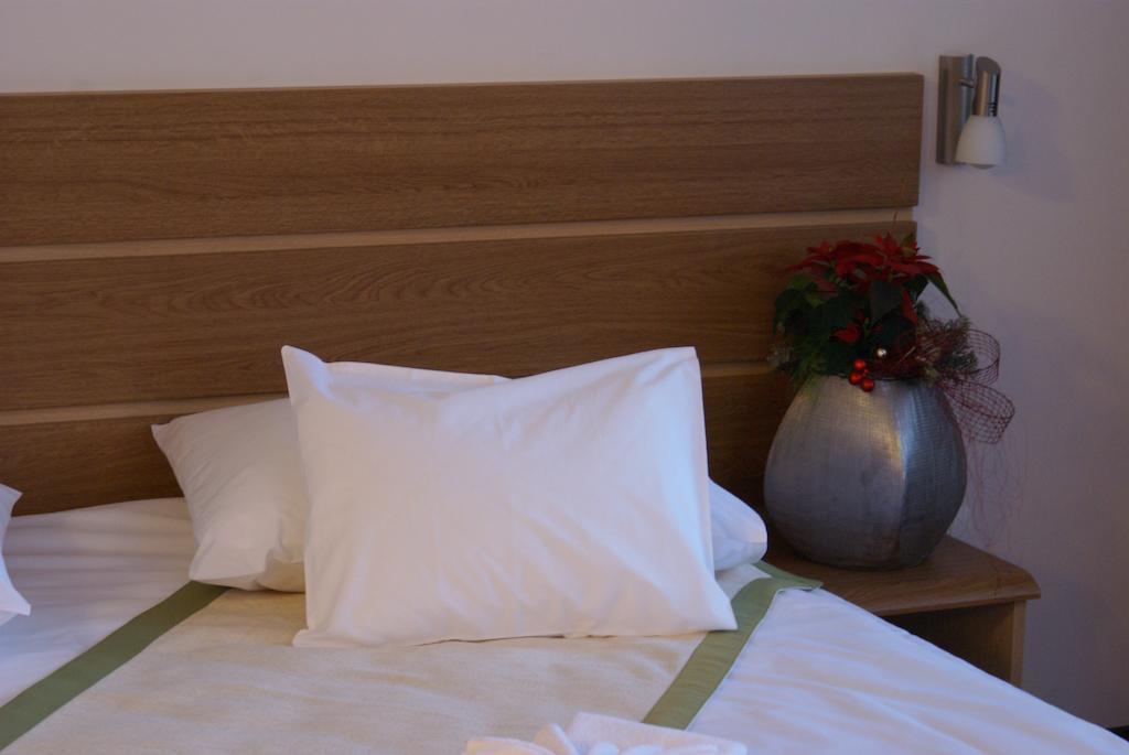 Hotel Carpati Predeal Chambre photo